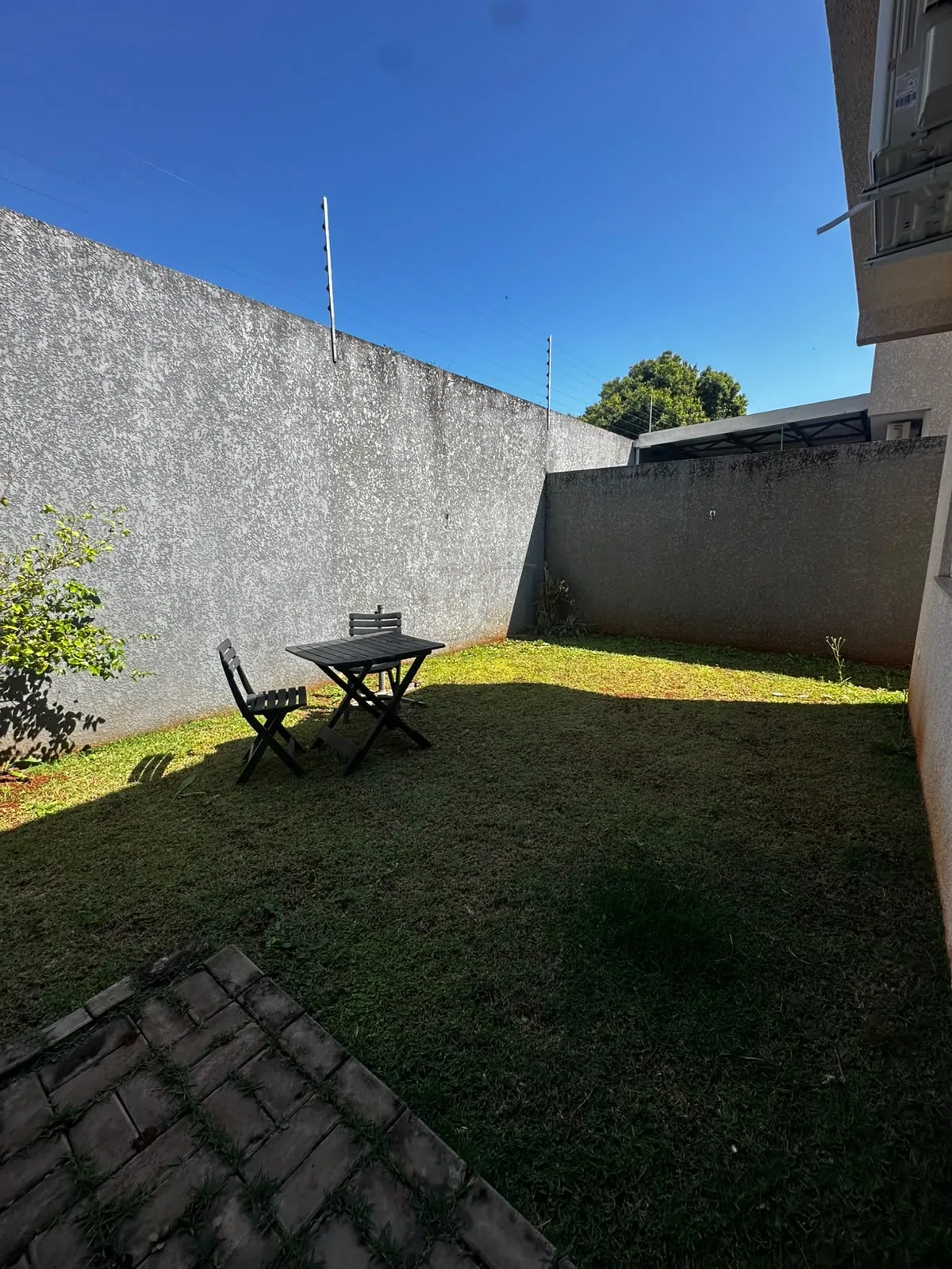 Excelente Casa Mobiliada para Locação no Residencial Veneza.