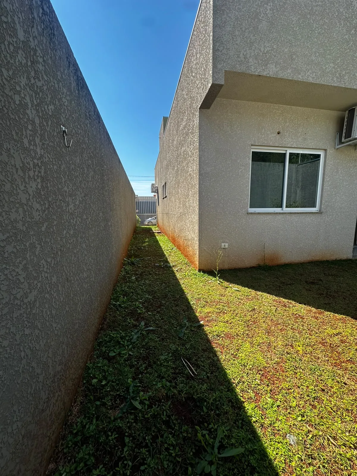 Excelente Casa Mobiliada para Locação no Residencial Veneza.