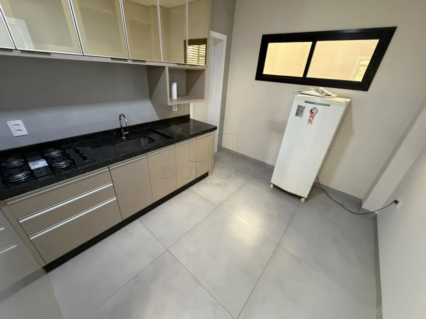 SALA COMERCIAL À LOCAÇÃO NO JARDIM IPÊ IV EM FOZ DO IGUAÇU/PR