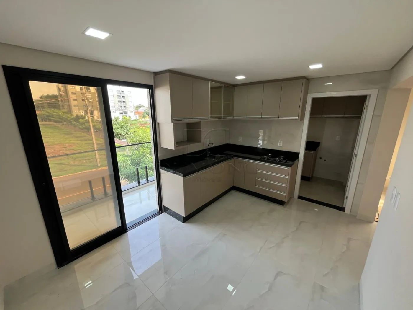 APARTAMENTO + SALA COMERCIAL À VENDA NO JARDIM IPÊ IV, FOZ DO IGUAÇU/PR