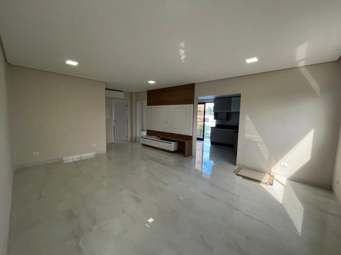 APARTAMENTO + SALA COMERCIAL À VENDA NO JARDIM IPÊ IV, FOZ DO IGUAÇU/PR