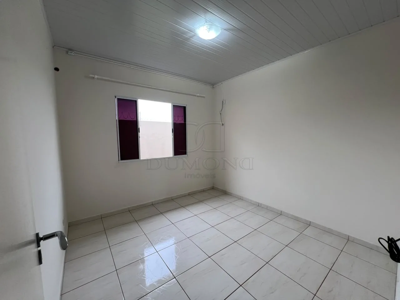 Excelente Casa para Locação no Residencial San Marino I .