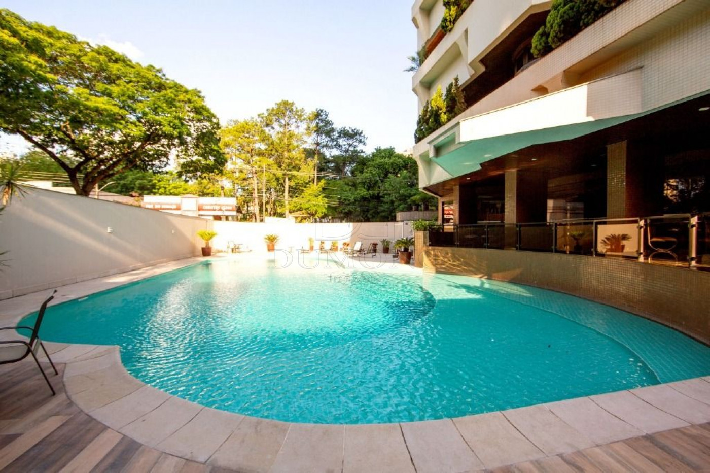 APARTAMENTO DE ALTO PADRÃO, TODO MOBILIADO, À VENDA E PARA LOCAÇÃO EM FOZ DO IGUAÇU!