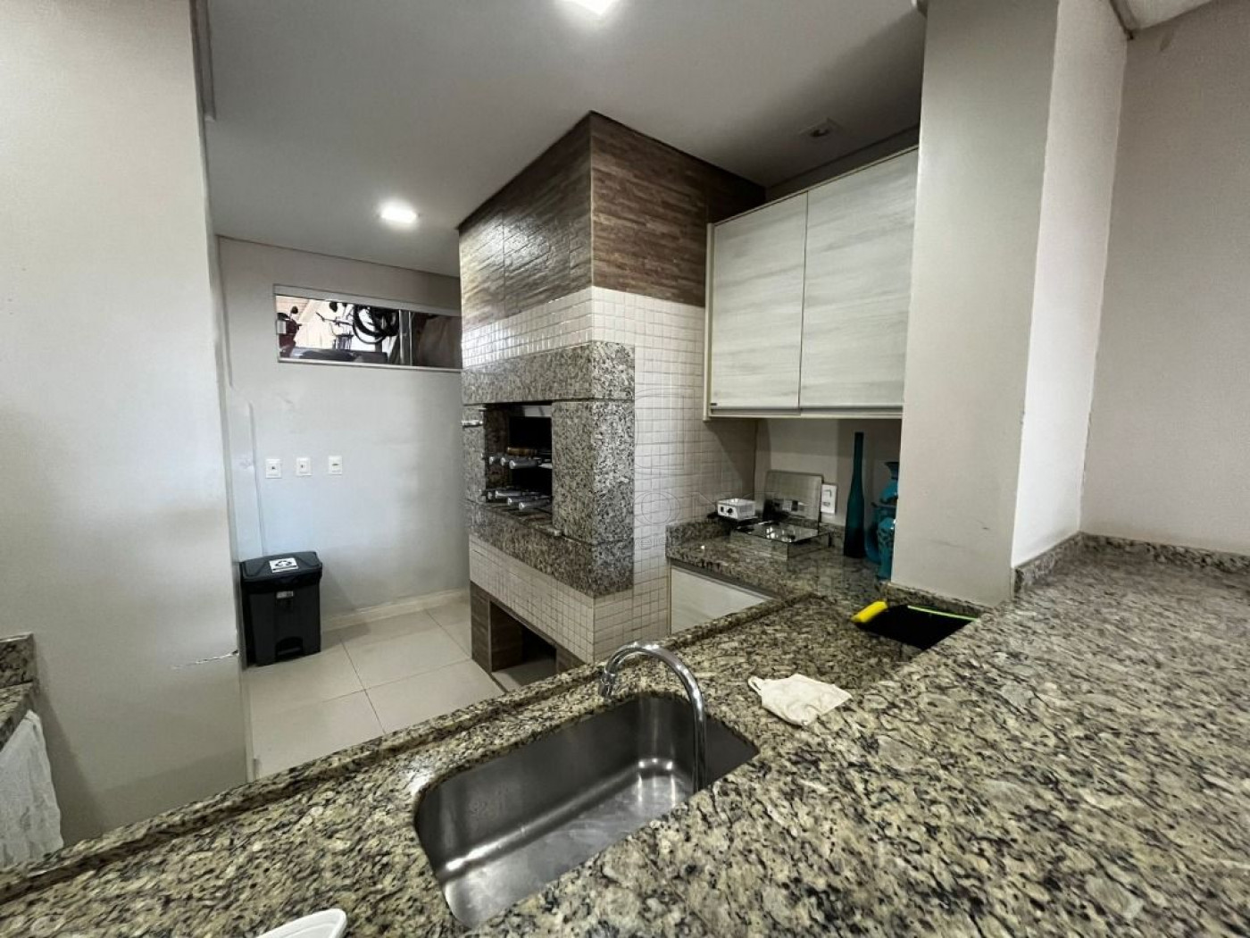 APARTAMENTO PARA LOCAÇÃO COM 3 DORMITÓRIOS NO EDIFÍCIO SAINT PETER EM FOZ DO IGUAÇU!!