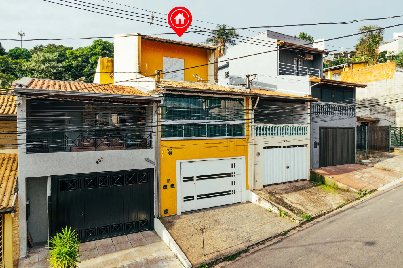 Comprar Casa / Padr&atilde;o em V&aacute;rzea Paulista R$ 780.000,00 - Foto 1