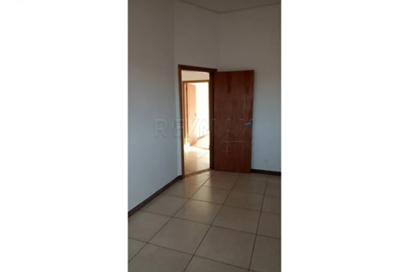 Comprar Casa / Padr&atilde;o em V&aacute;rzea Paulista R$ 850.000,00 - Foto 21