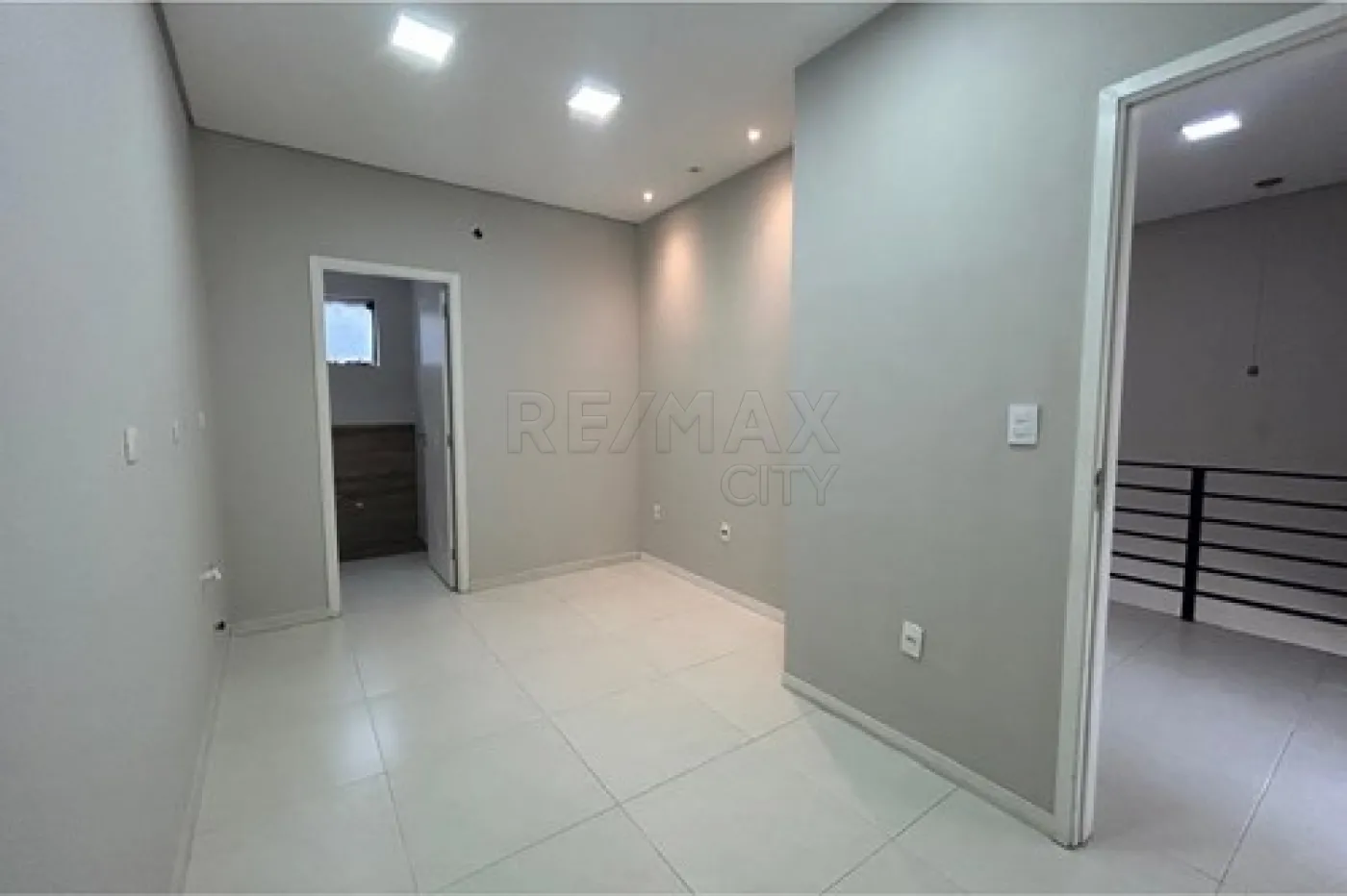Alugar Comercial / Ponto Comercial em Itatiba R$ 4.610,00 - Foto 12