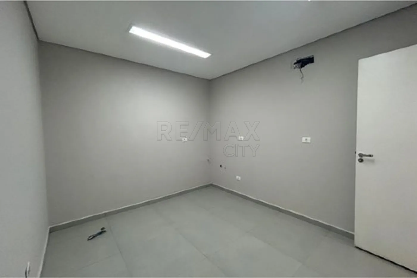 Alugar Comercial / Ponto Comercial em Itatiba R$ 4.610,00 - Foto 32