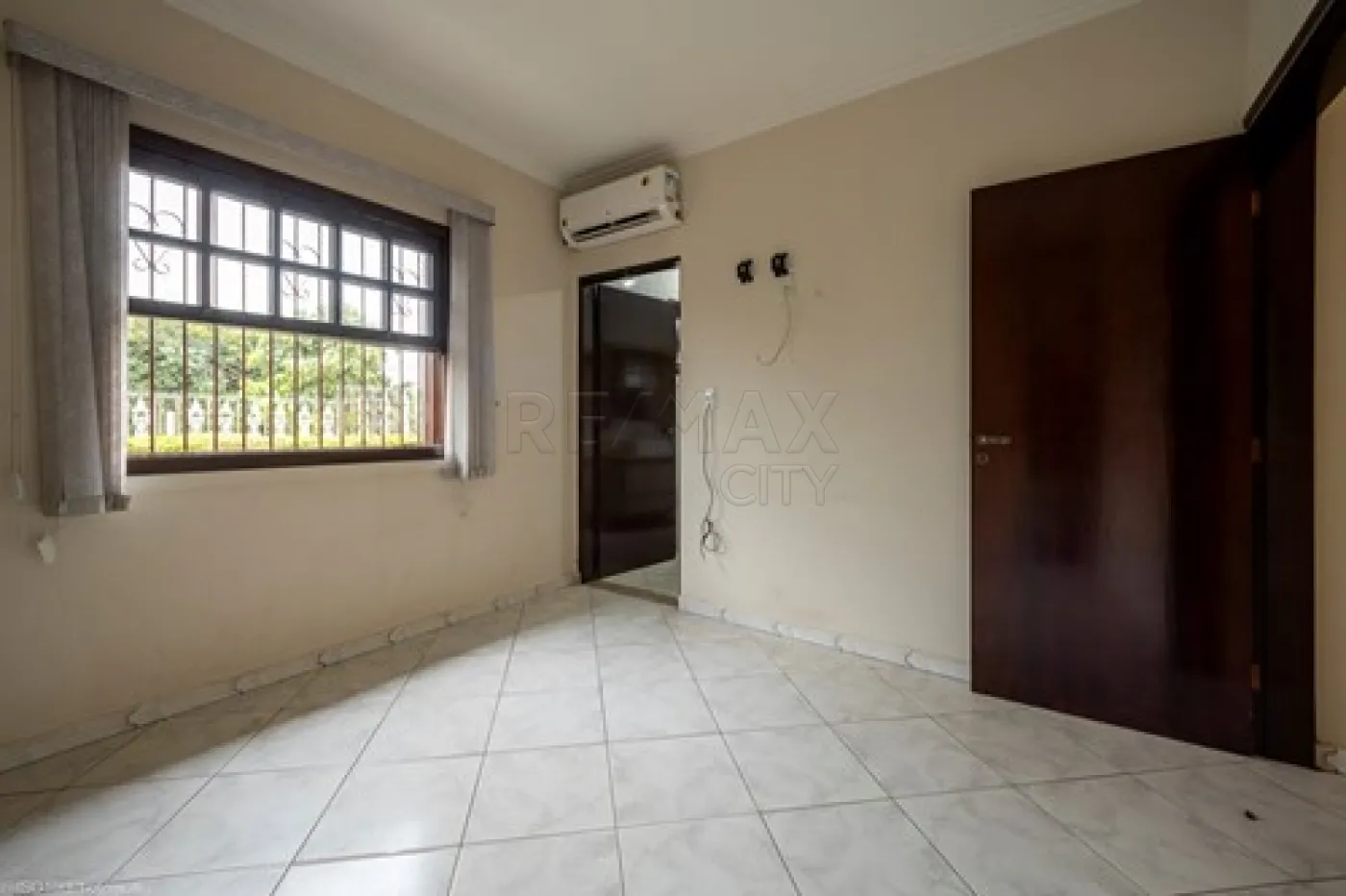 Comprar Casa / Padr&atilde;o em V&aacute;rzea Paulista R$ 800.000,00 - Foto 11