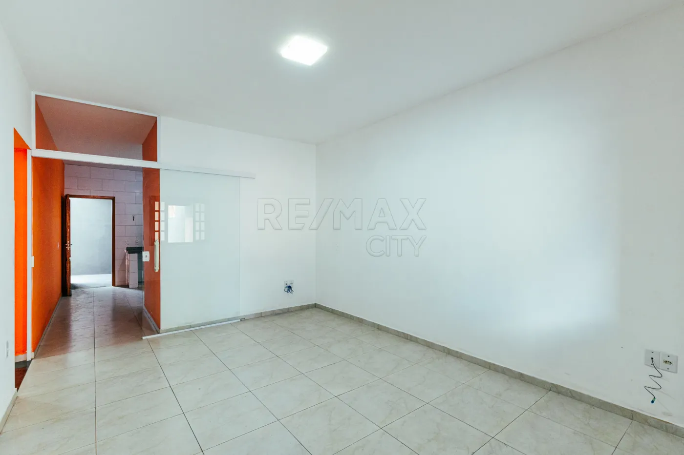 Comprar Casa / Padr&atilde;o em V&aacute;rzea Paulista R$ 490.000,00 - Foto 4
