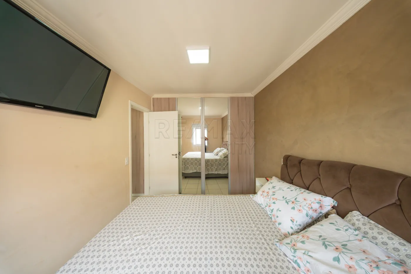 Comprar Apartamento / Padr&atilde;o em V&aacute;rzea Paulista R$ 400.000,00 - Foto 12