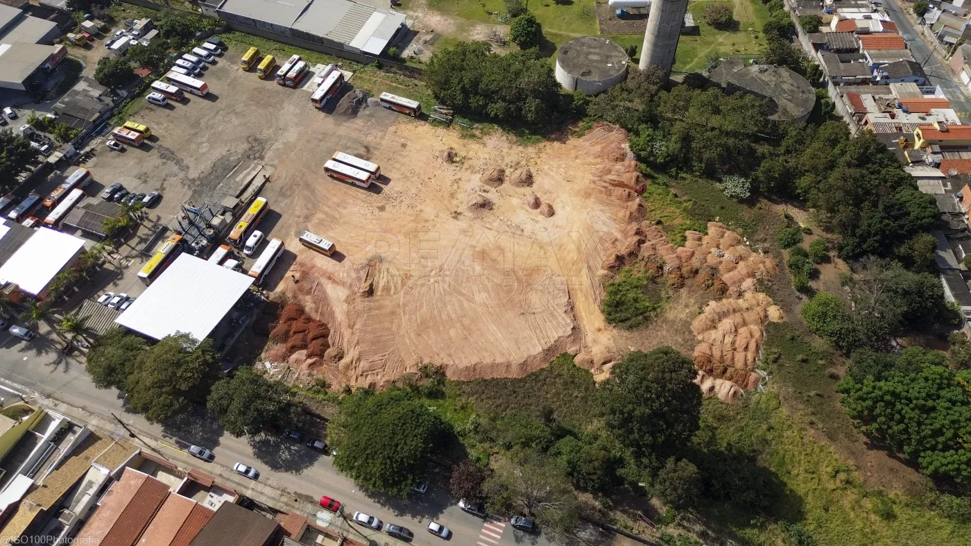 Comprar Terreno / &Aacute;rea em V&aacute;rzea Paulista R$ 2.135.000,00 - Foto 3