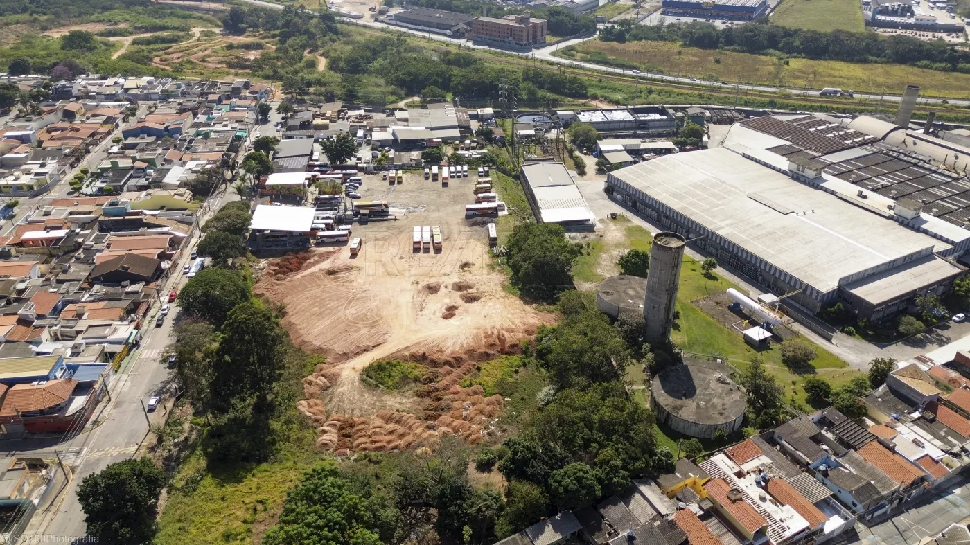 Comprar Terreno / &Aacute;rea em V&aacute;rzea Paulista R$ 2.135.000,00 - Foto 17