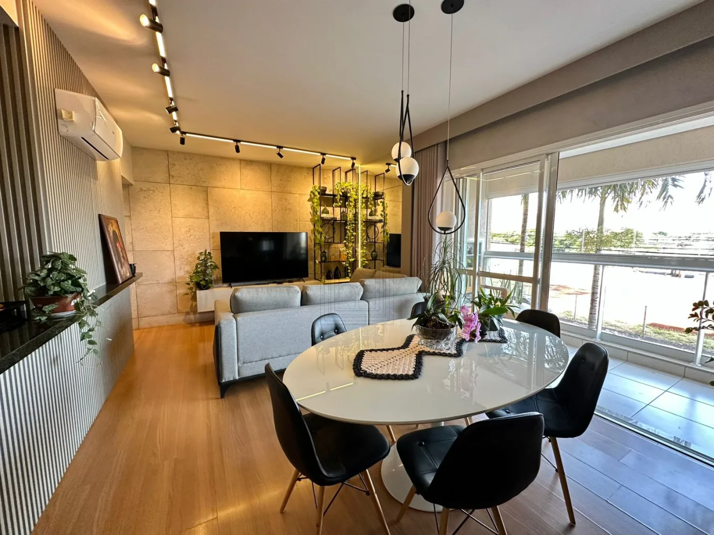 Comprar Apartamento / Padr&atilde;o em Londrina R$ 769.000,00 - Foto 1