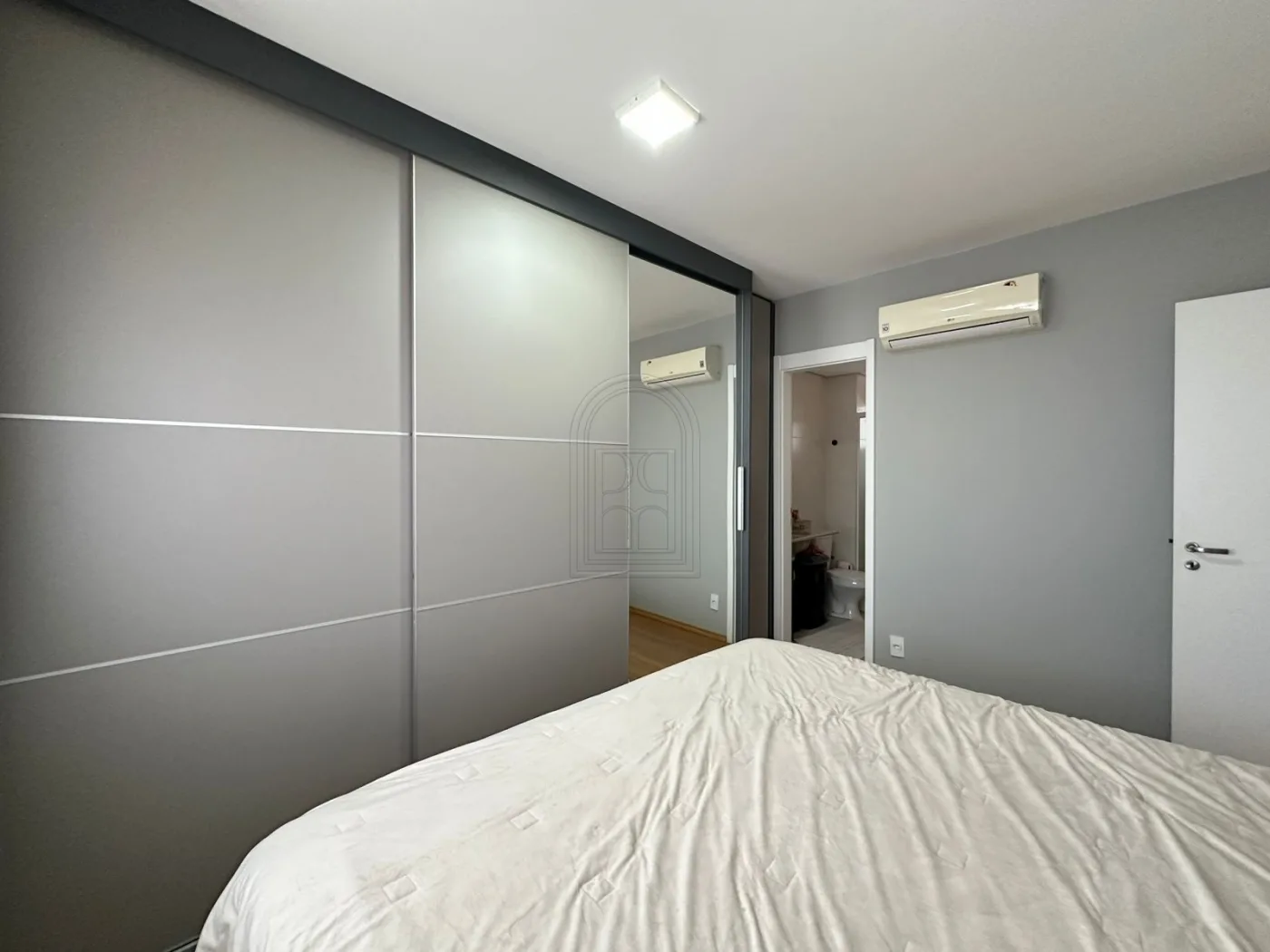 Comprar Apartamento / Padr&atilde;o em Londrina R$ 769.000,00 - Foto 8