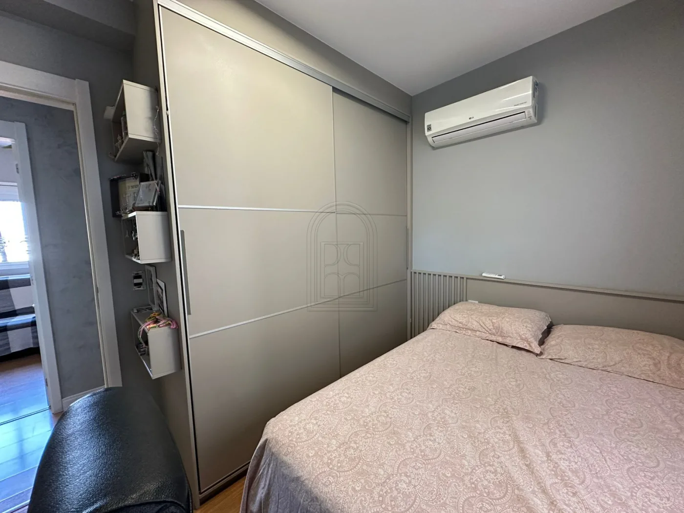 Comprar Apartamento / Padr&atilde;o em Londrina R$ 769.000,00 - Foto 9