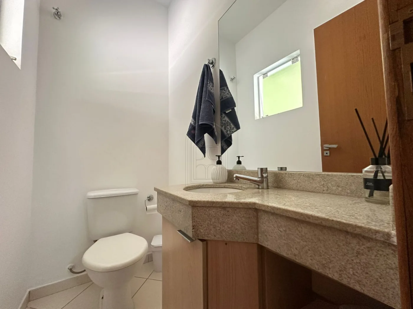 Comprar Casa / Condom&iacute;nio em Londrina R$ 595.000,00 - Foto 7