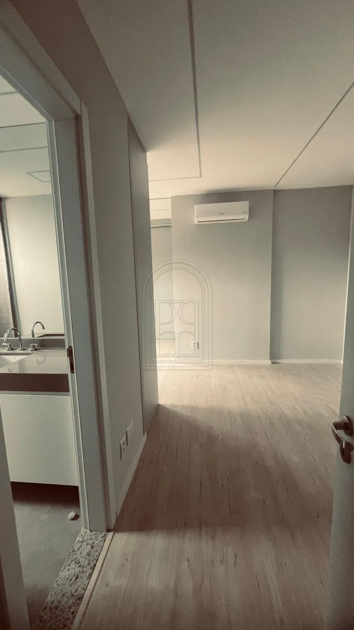 Alugar Apartamento / Padr&atilde;o em Londrina R$ 3.800,00 - Foto 5