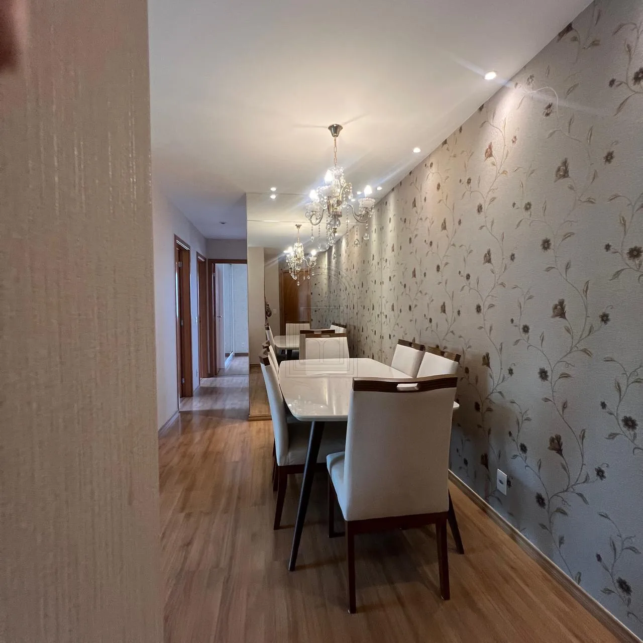 Comprar Apartamento / Padr&atilde;o em Londrina R$ 765.000,00 - Foto 6