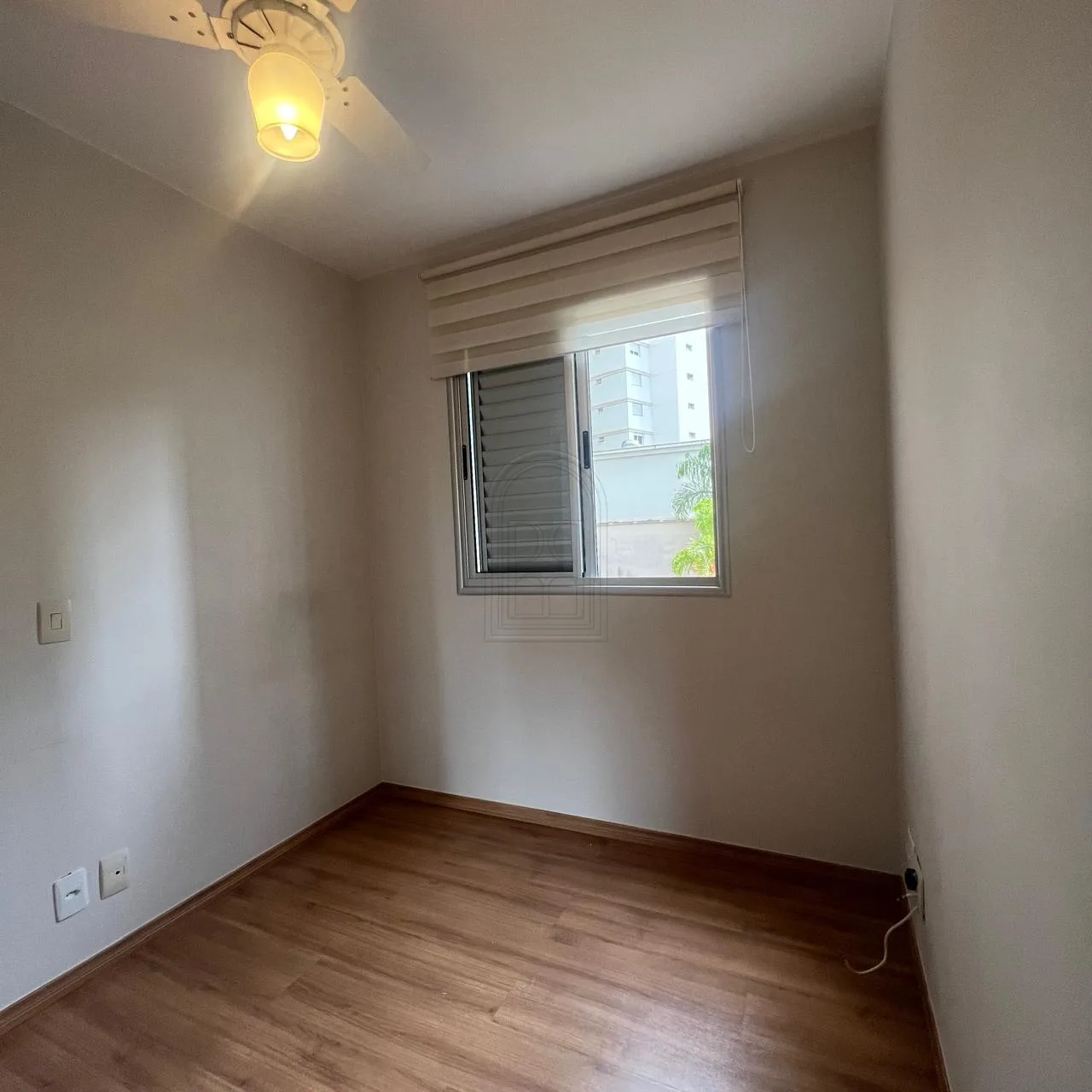 Comprar Apartamento / Padr&atilde;o em Londrina R$ 765.000,00 - Foto 16