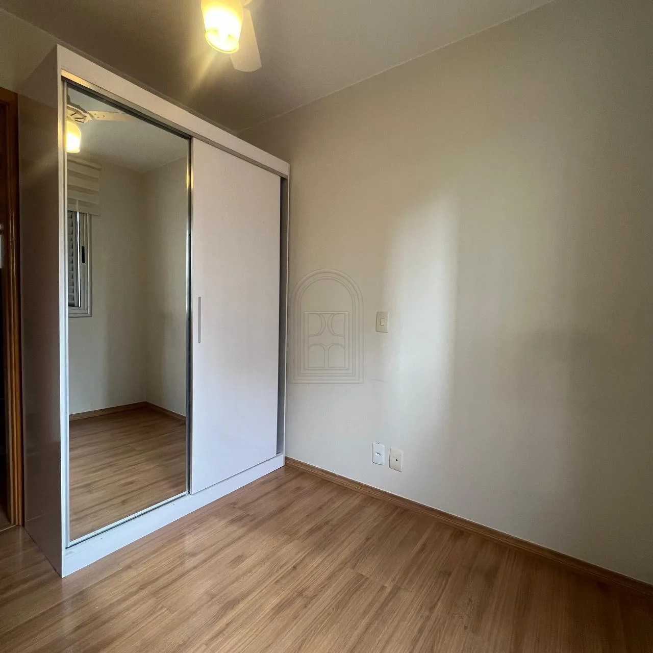 Comprar Apartamento / Padr&atilde;o em Londrina R$ 765.000,00 - Foto 17