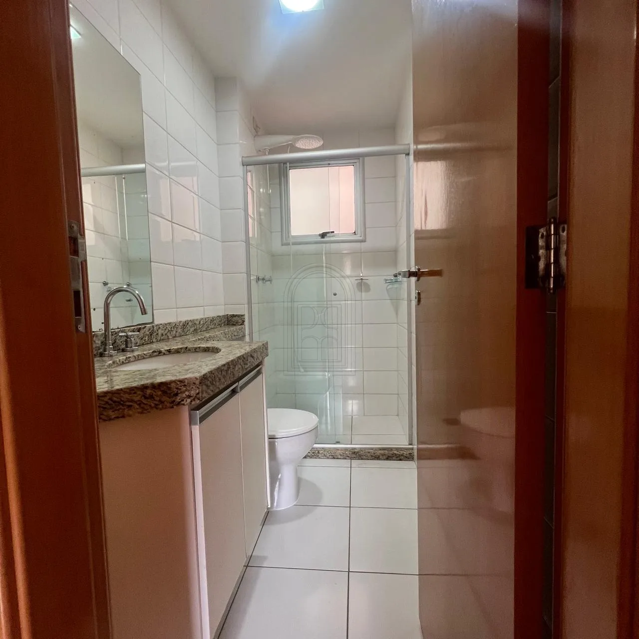 Comprar Apartamento / Padr&atilde;o em Londrina R$ 765.000,00 - Foto 20