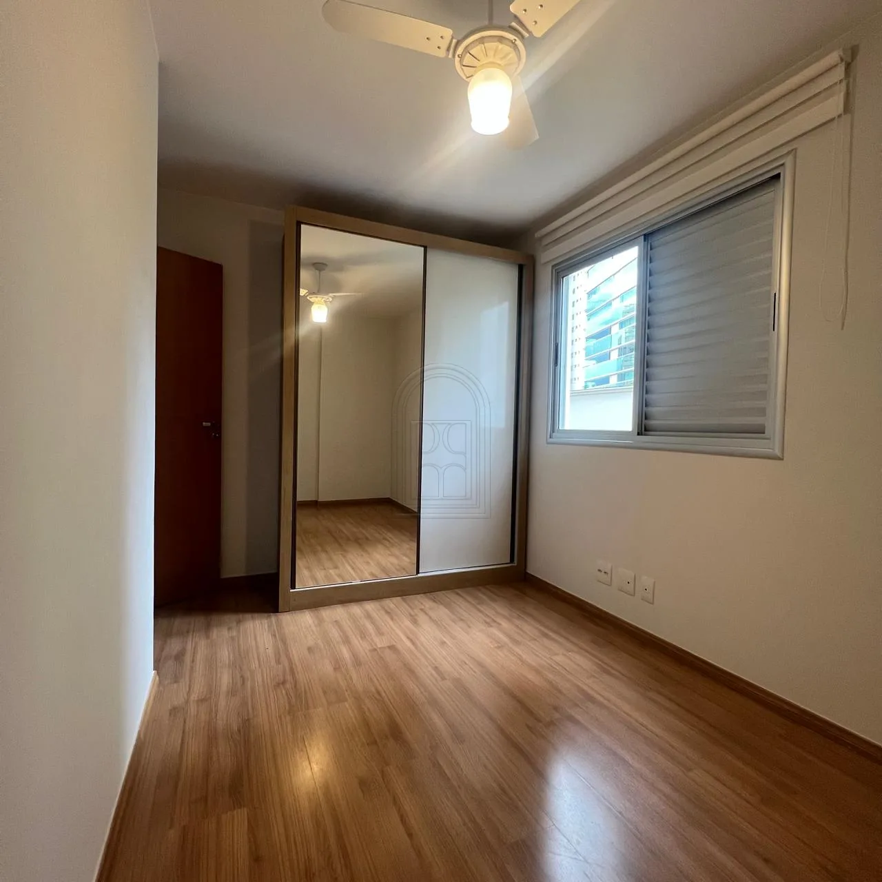 Comprar Apartamento / Padr&atilde;o em Londrina R$ 765.000,00 - Foto 21