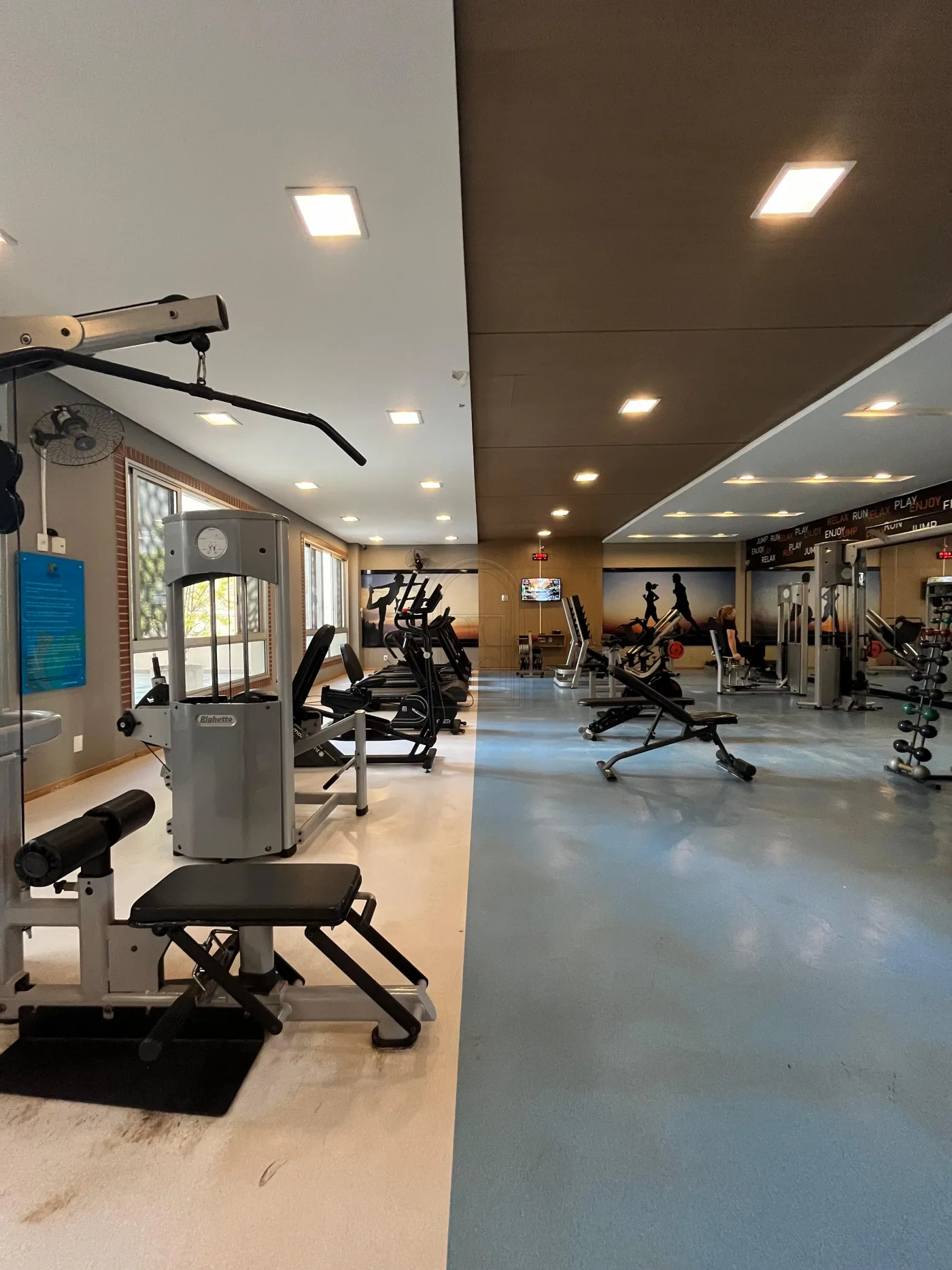 Comprar Apartamento / Padr&atilde;o em Londrina R$ 765.000,00 - Foto 30