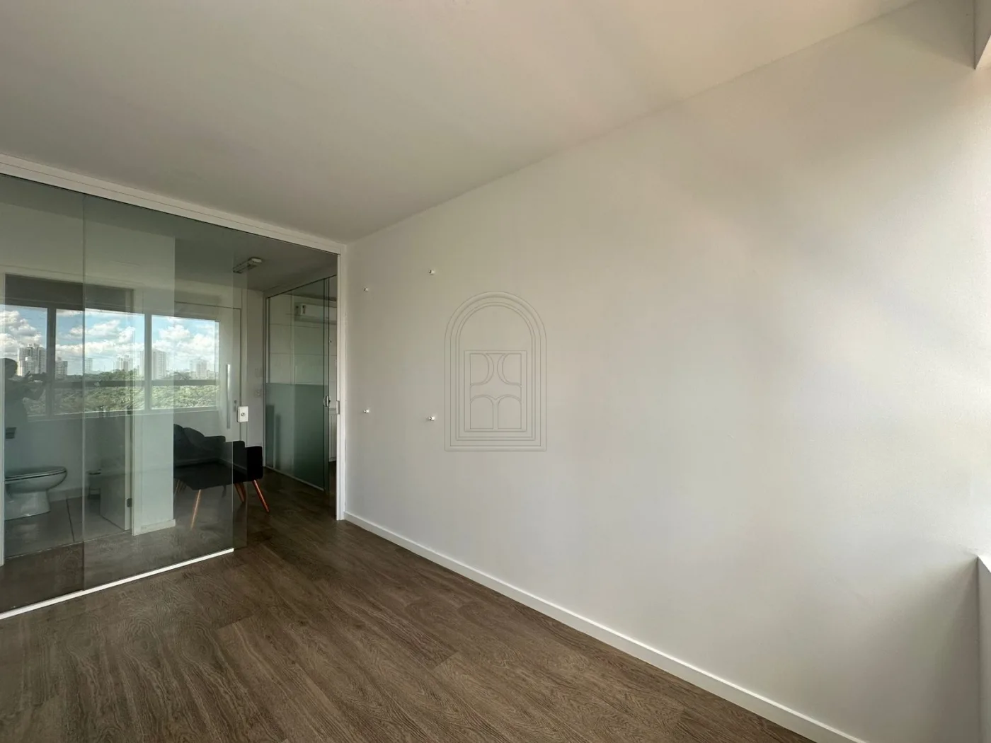 Alugar Comercial / Sala em Londrina R$ 3.100,00 - Foto 5
