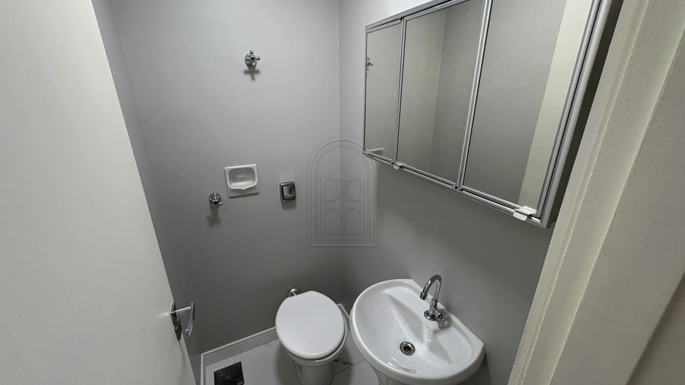 Comprar Apartamento / Padr&atilde;o em Londrina R$ 650.000,00 - Foto 10