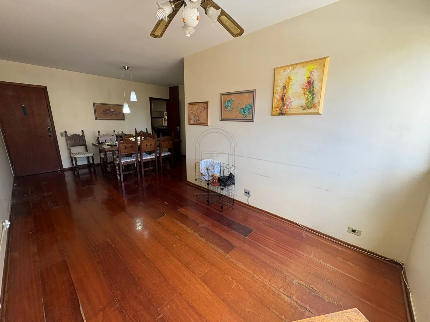 Comprar Apartamento / Padr&atilde;o em Londrina R$ 430.000,00 - Foto 3