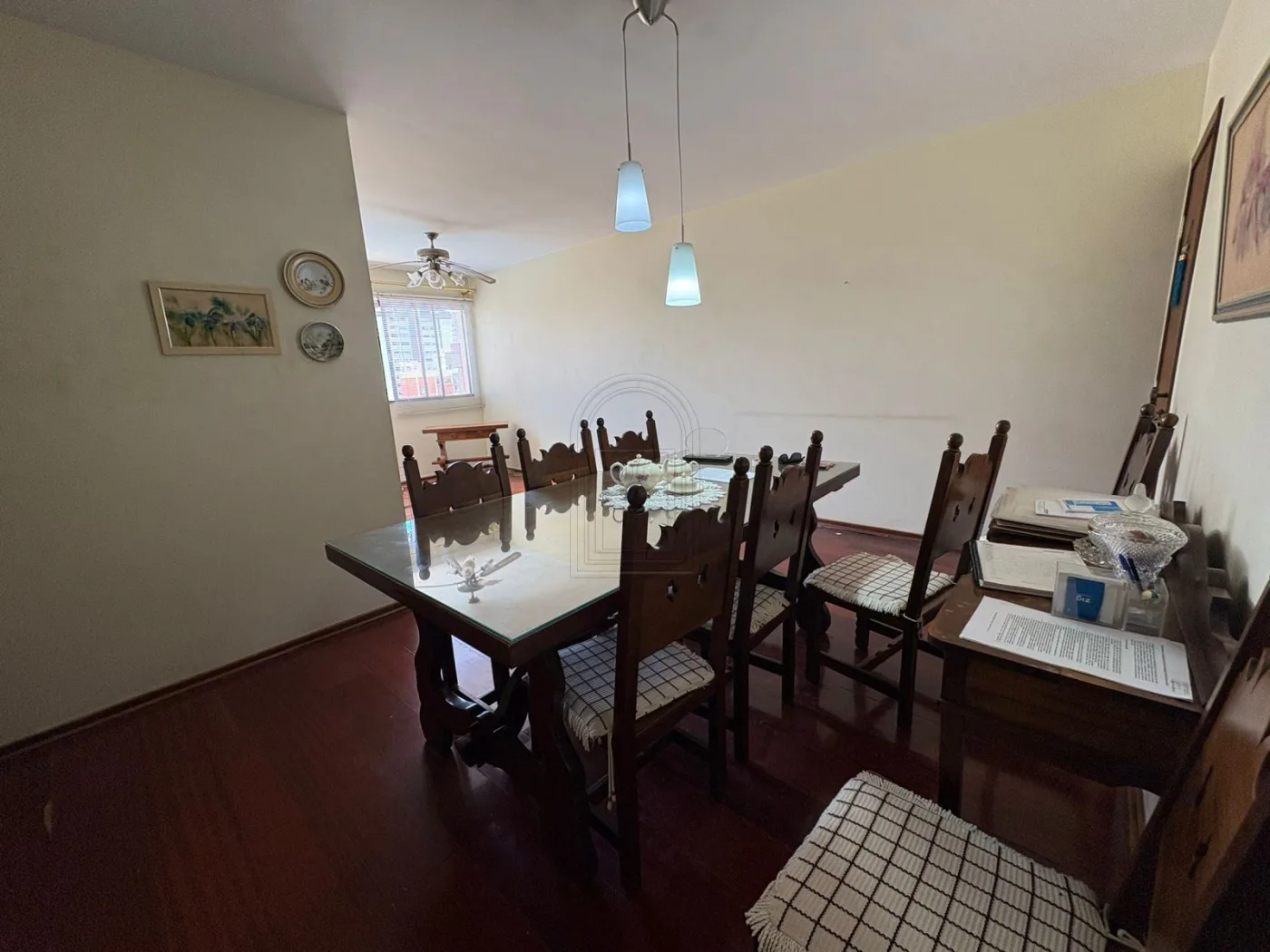Comprar Apartamento / Padr&atilde;o em Londrina R$ 430.000,00 - Foto 4