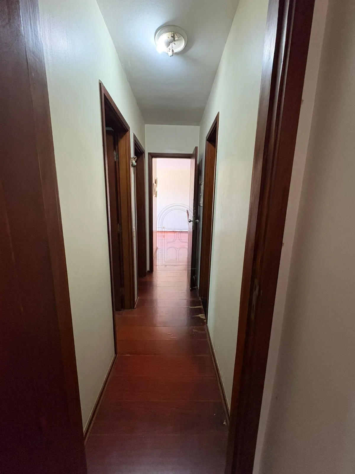 Comprar Apartamento / Padr&atilde;o em Londrina R$ 430.000,00 - Foto 8