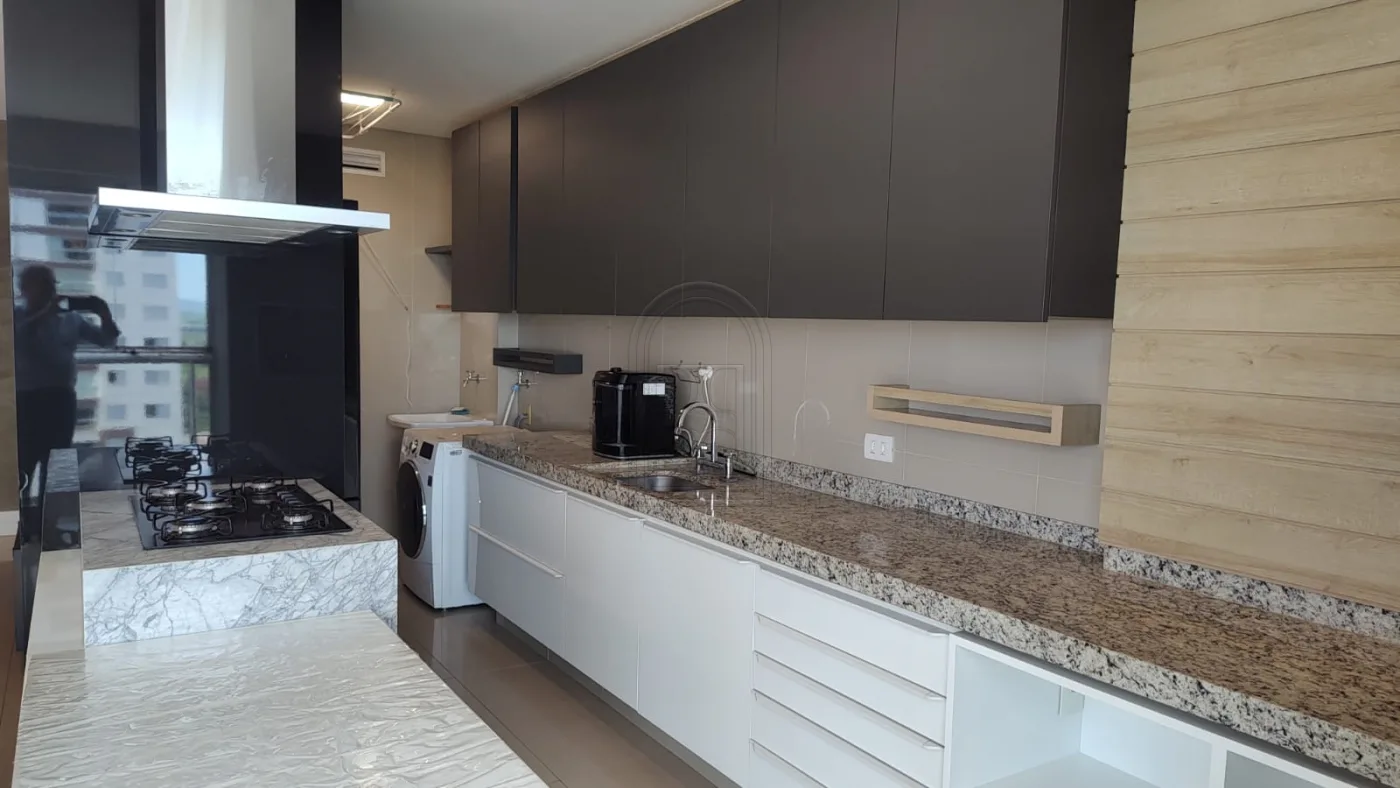 Comprar Apartamento / Padr&atilde;o em Londrina R$ 890.000,00 - Foto 13