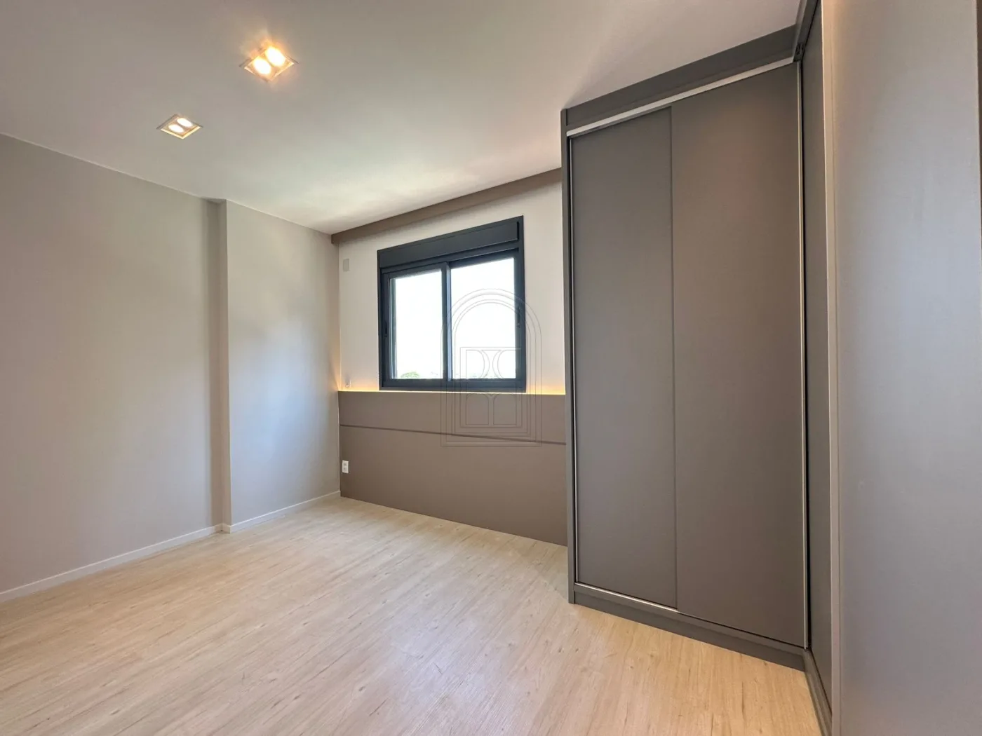 Comprar Apartamento / Padr&atilde;o em Londrina - Foto 15