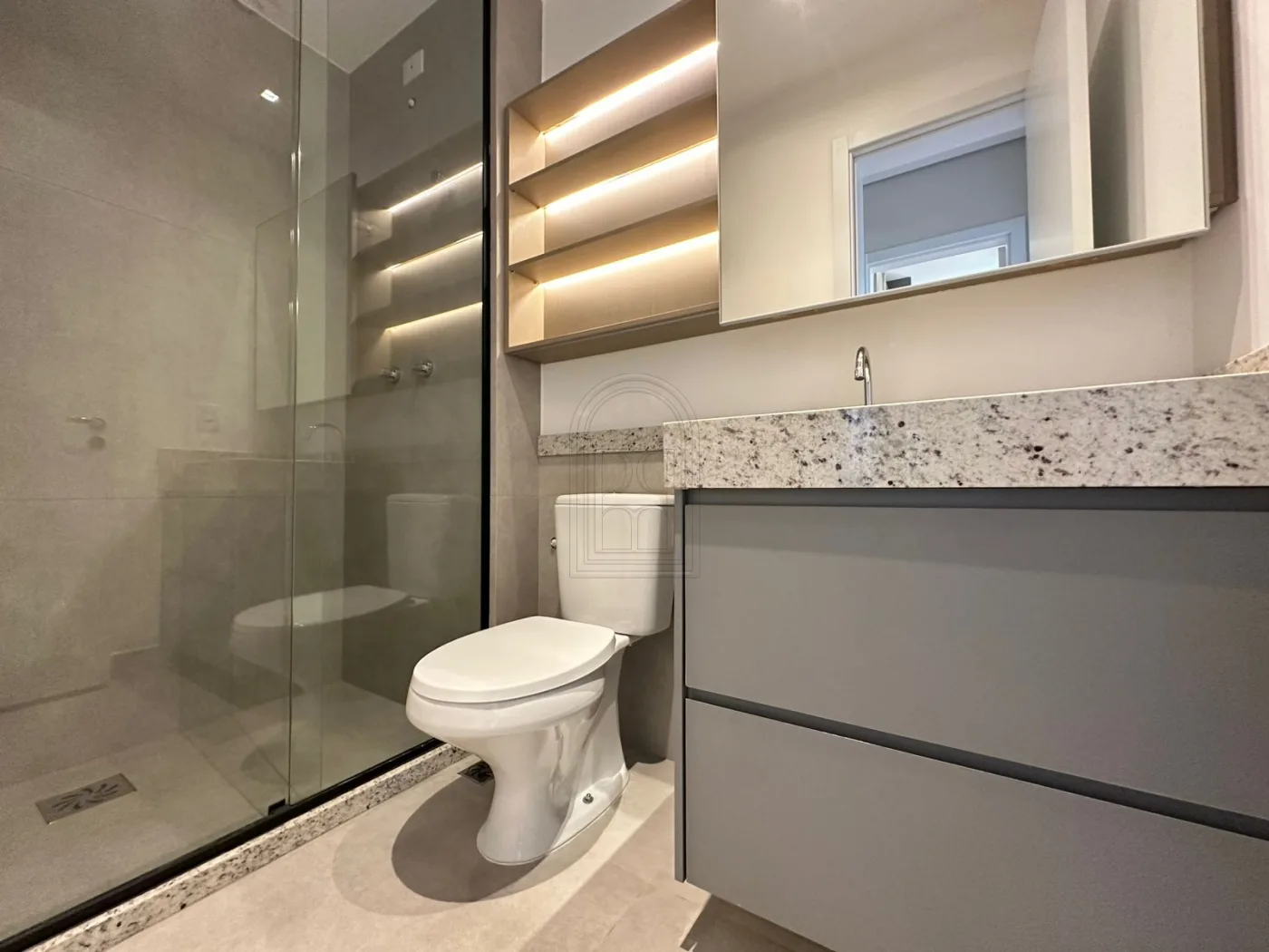 Comprar Apartamento / Padr&atilde;o em Londrina - Foto 17