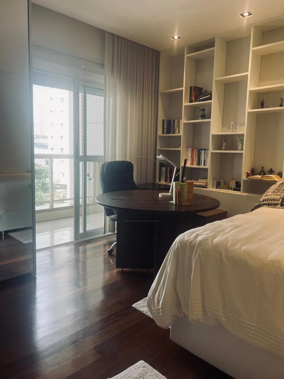 Comprar Apartamento / Padr&atilde;o em Londrina R$ 2.850.000,00 - Foto 10