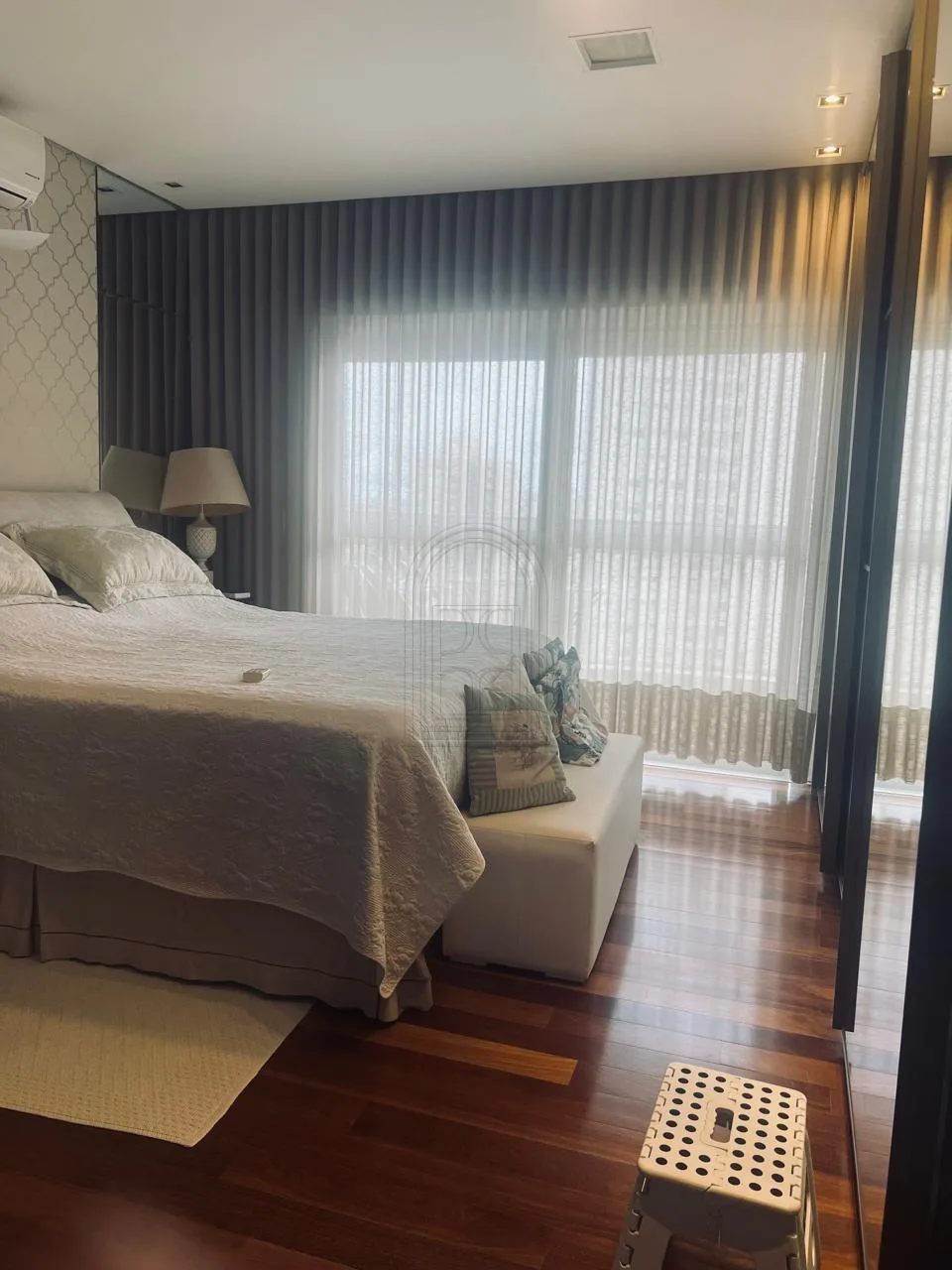 Comprar Apartamento / Padr&atilde;o em Londrina R$ 2.850.000,00 - Foto 17