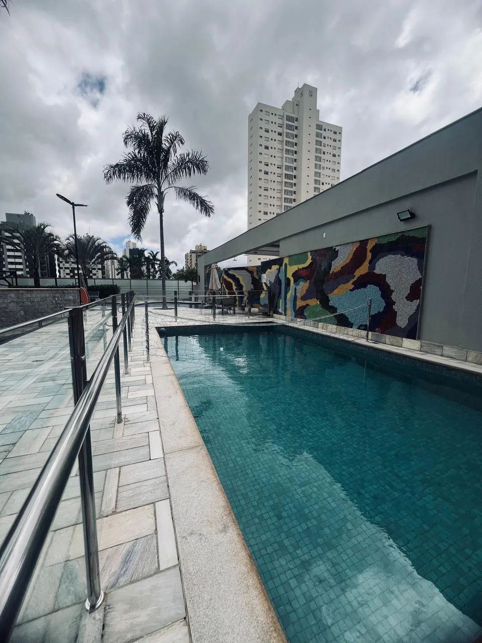 Comprar Apartamento / Padr&atilde;o em Londrina R$ 2.850.000,00 - Foto 28