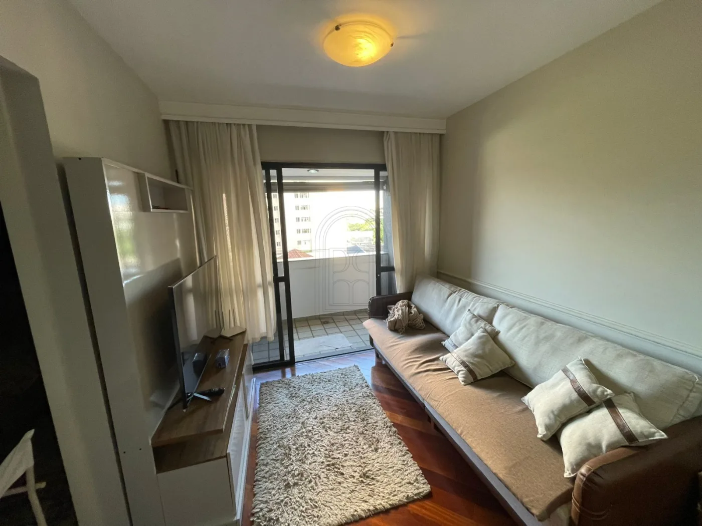 Comprar Apartamento / Padr&atilde;o em Londrina R$ 270.000,00 - Foto 3