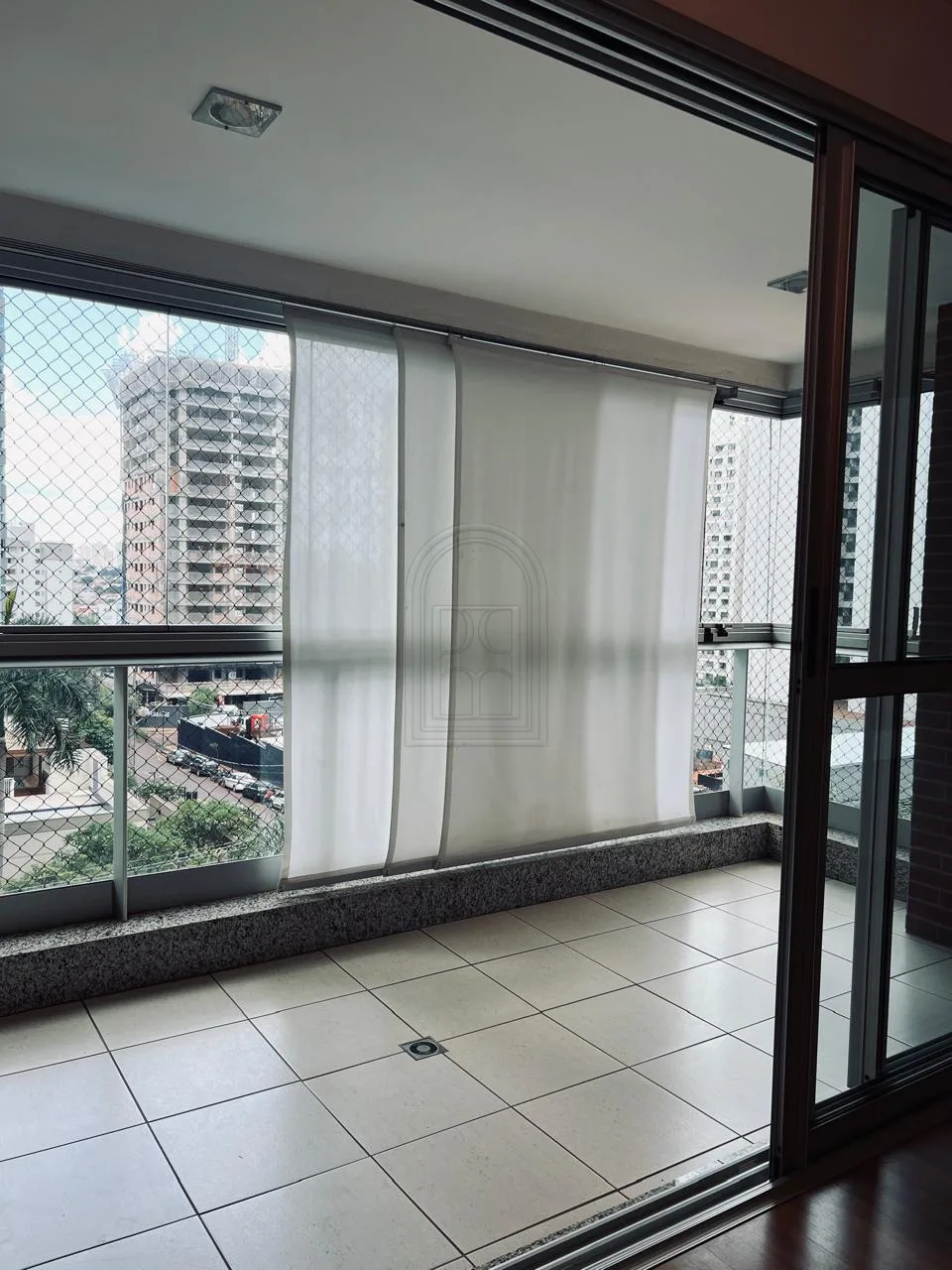 Comprar Apartamento / Padr&atilde;o em Londrina R$ 850.000,00 - Foto 5