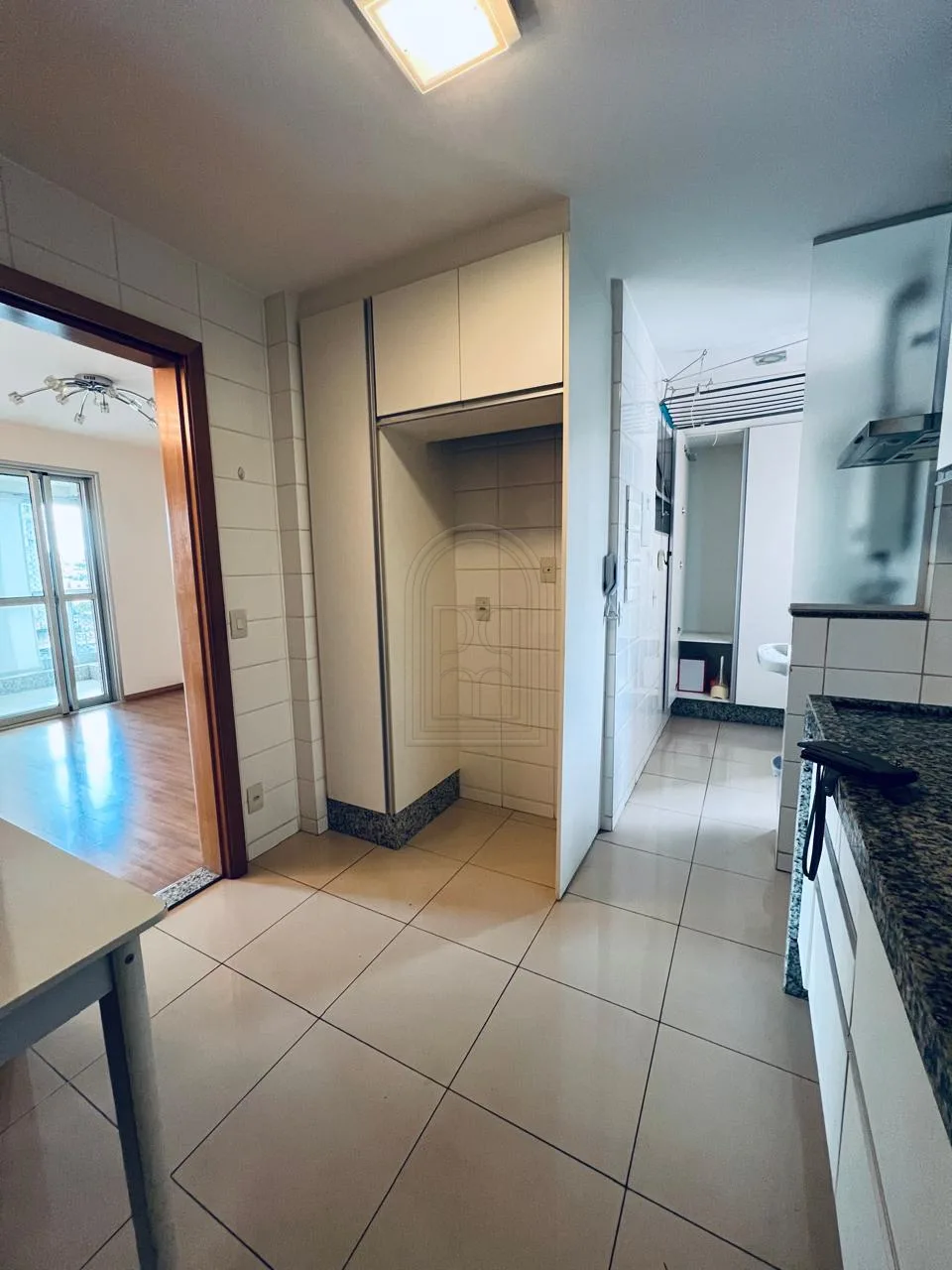 Comprar Apartamento / Padr&atilde;o em Londrina R$ 850.000,00 - Foto 18