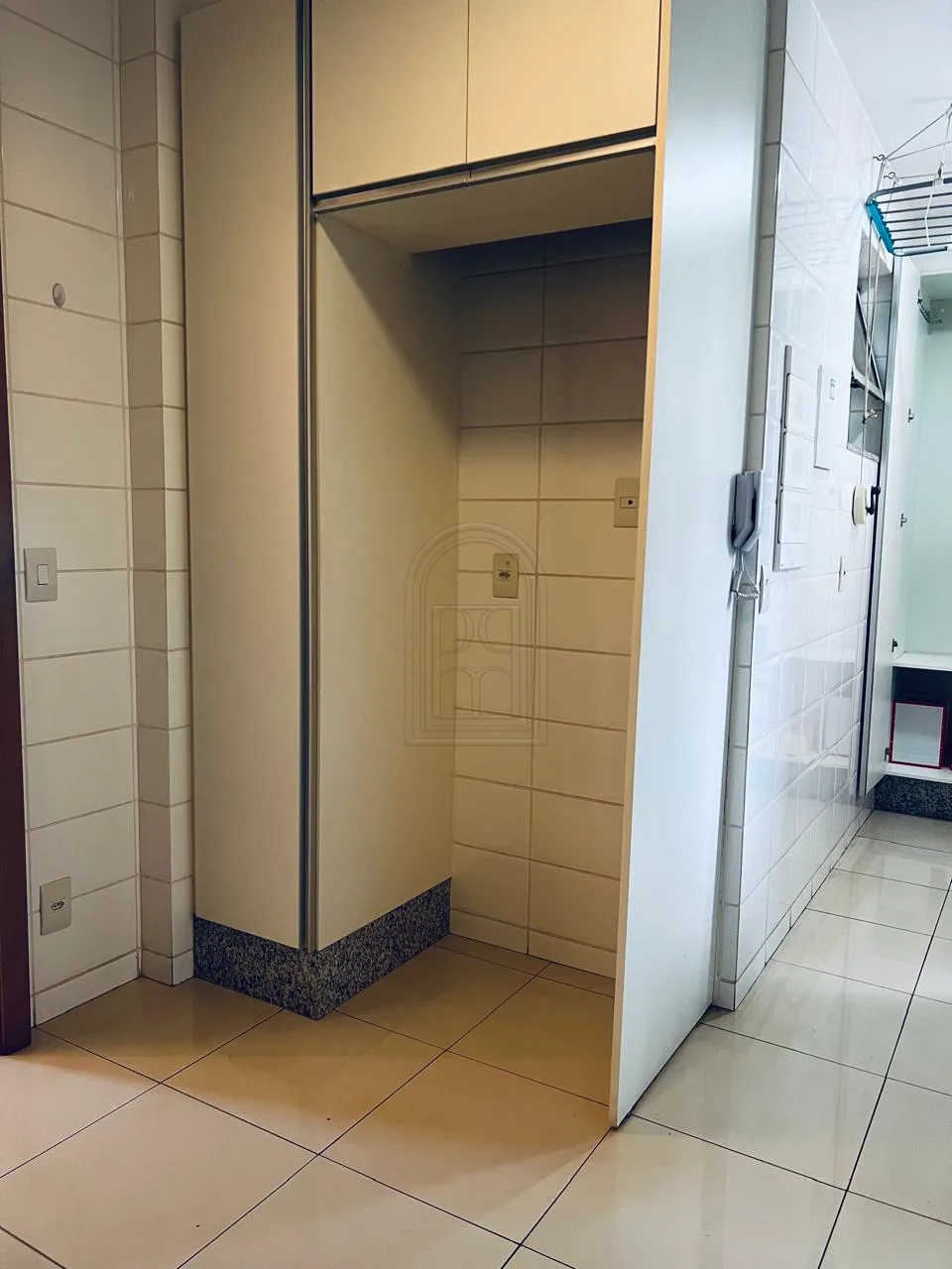 Comprar Apartamento / Padr&atilde;o em Londrina R$ 850.000,00 - Foto 22