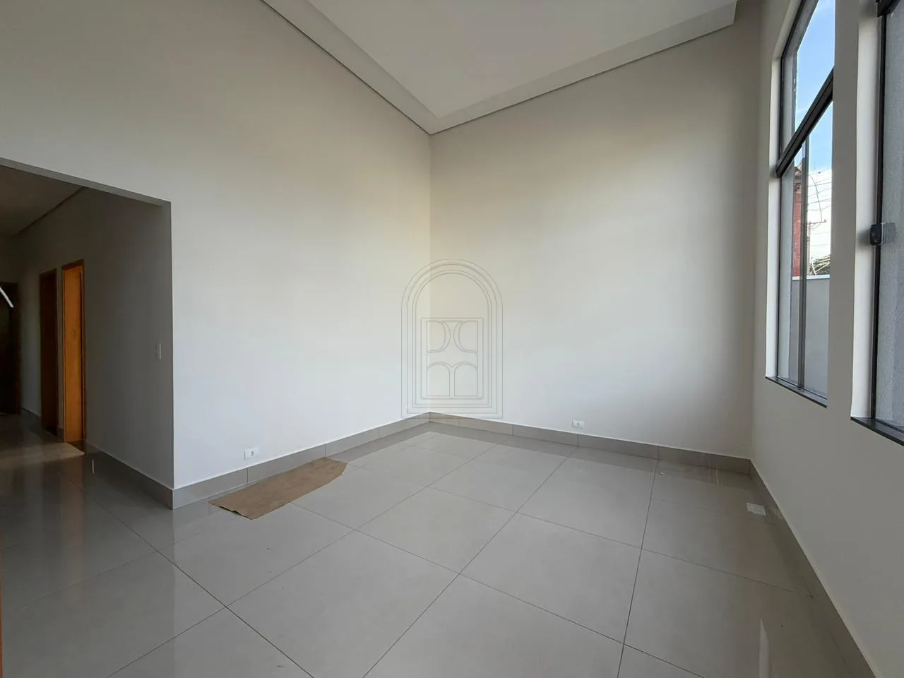 Comprar Casa / Padr&atilde;o em Londrina R$ 800.000,00 - Foto 3