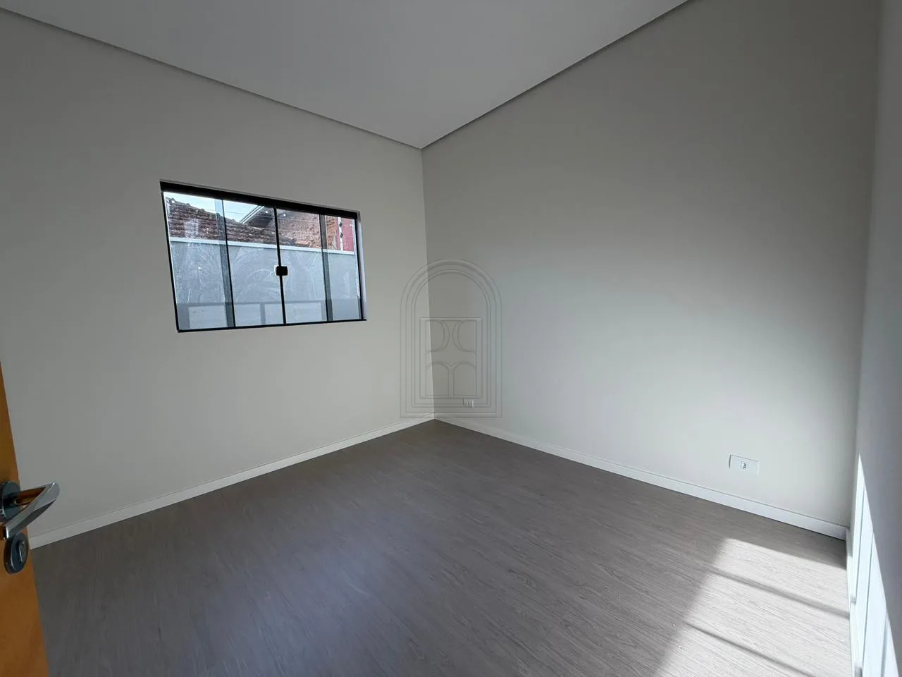 Comprar Casa / Padr&atilde;o em Londrina R$ 800.000,00 - Foto 5