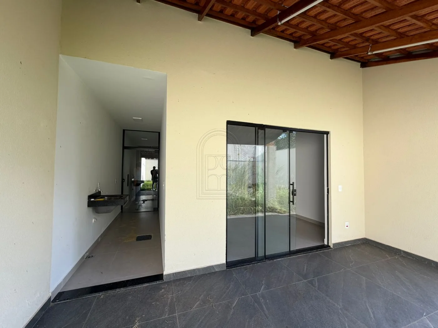 Comprar Casa / Padr&atilde;o em Londrina R$ 750.000,00 - Foto 8