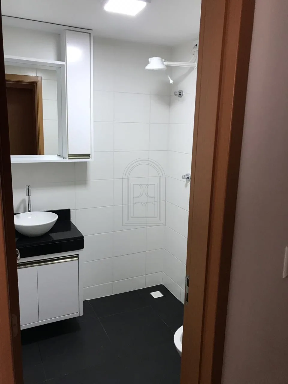 Comprar Apartamento / Padr&atilde;o em Londrina R$ 290.000,00 - Foto 10