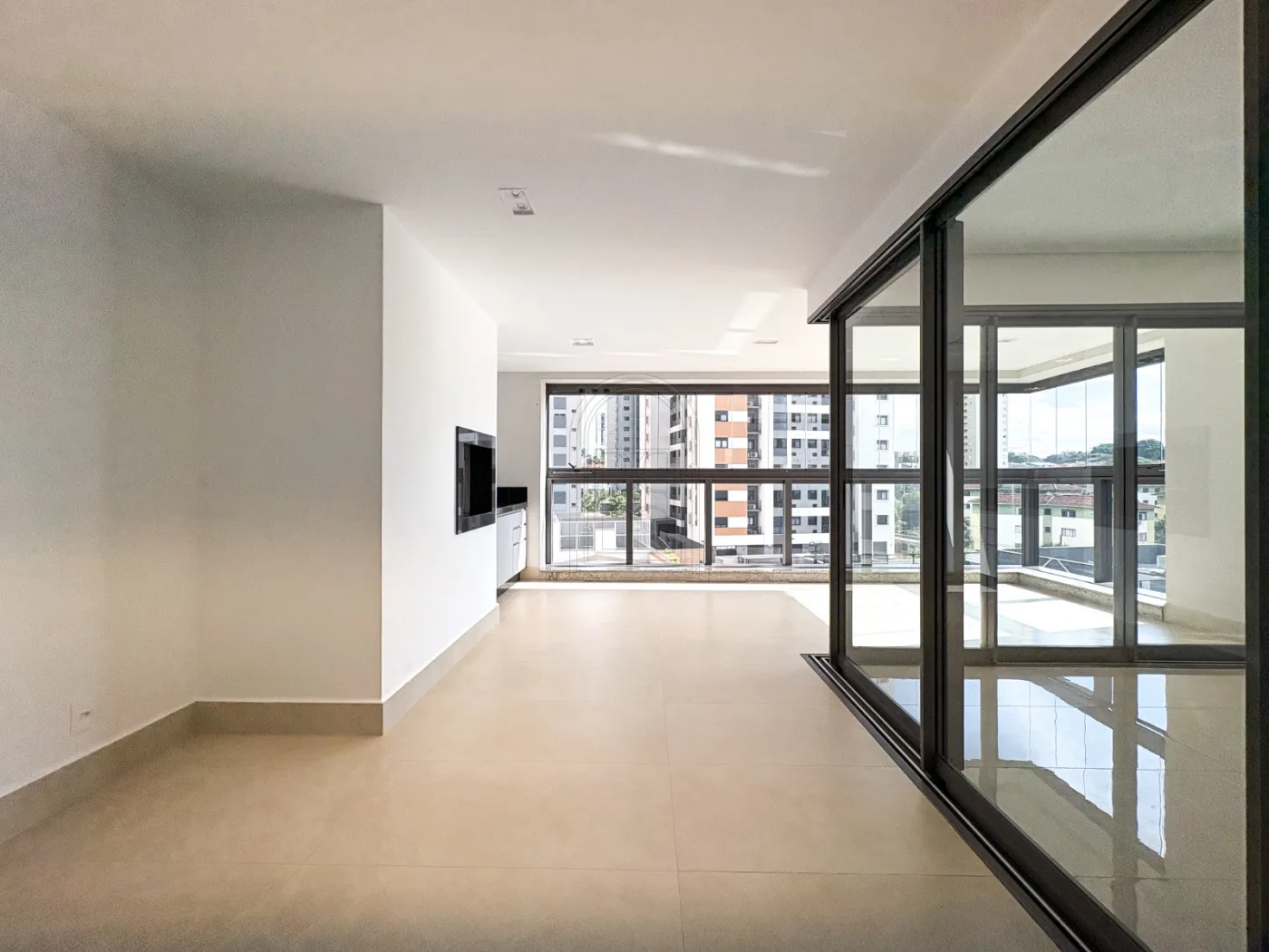 Comprar Apartamento / Padr&atilde;o em Londrina R$ 2.190.000,00 - Foto 1