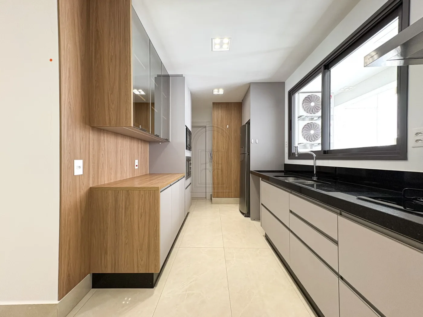 Comprar Apartamento / Padr&atilde;o em Londrina R$ 2.190.000,00 - Foto 2