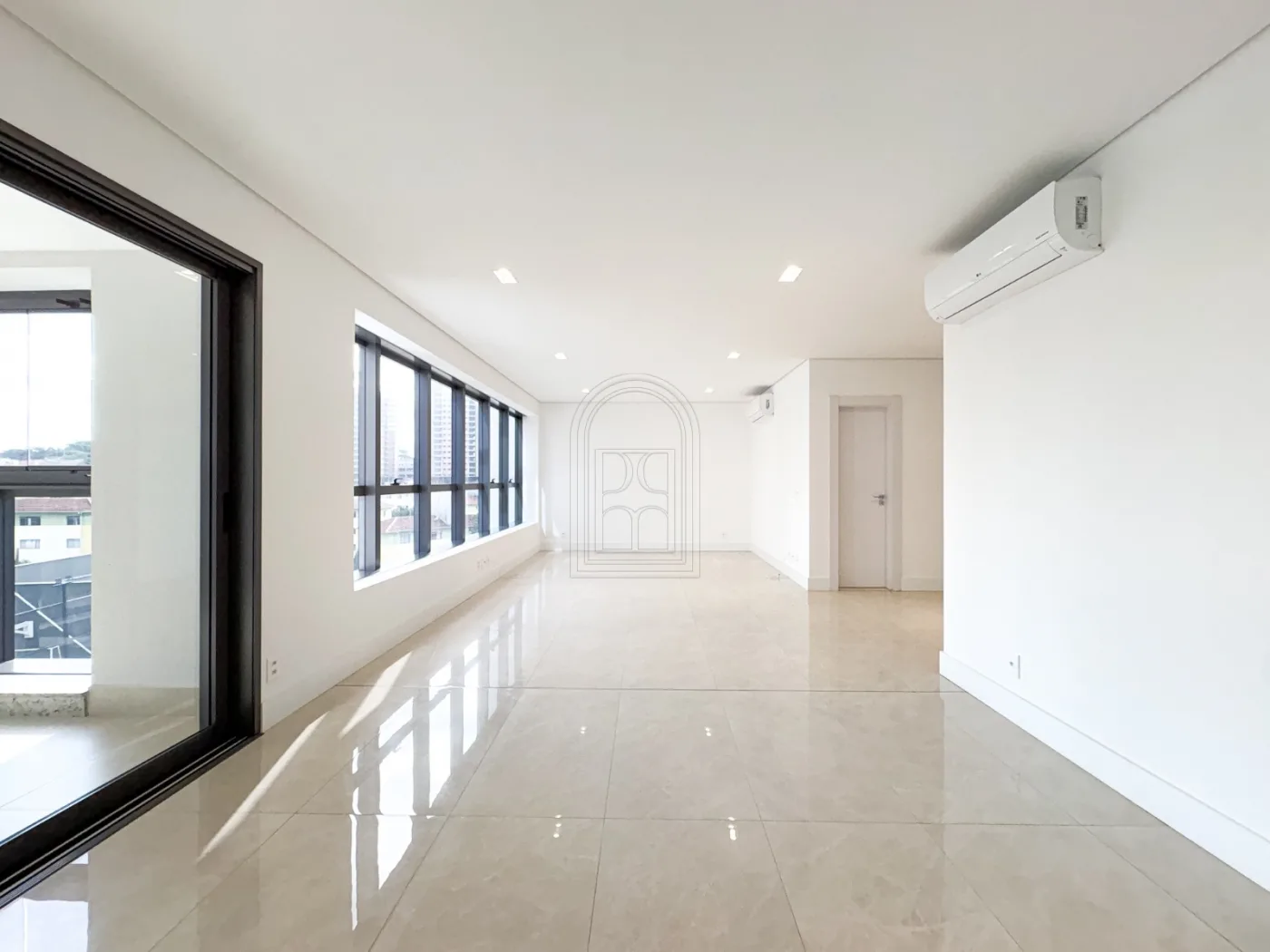 Comprar Apartamento / Padr&atilde;o em Londrina R$ 2.190.000,00 - Foto 10